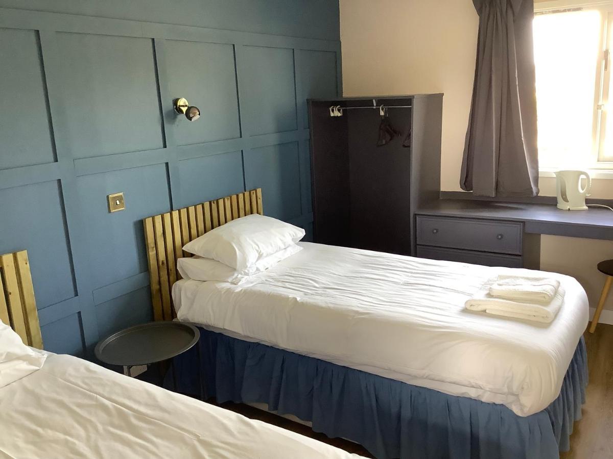 The Weigh Inn Hotel & Lodges 서소 외부 사진